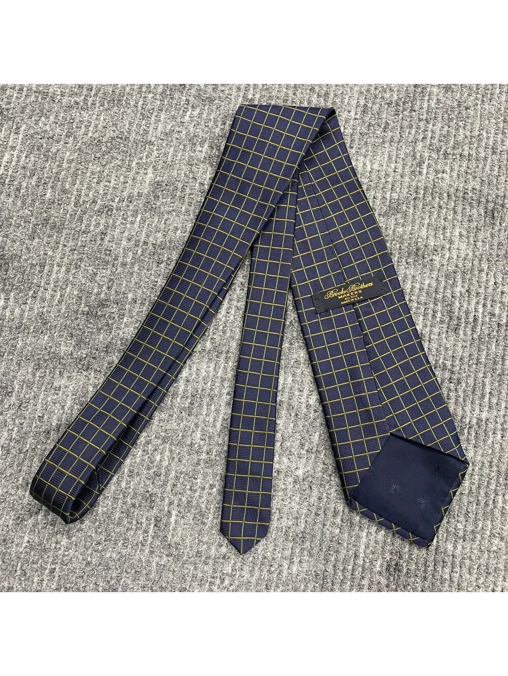 Brooks Brothers Makers Necktie Navy Olive Green Grid Check Textured Silk Tie USA